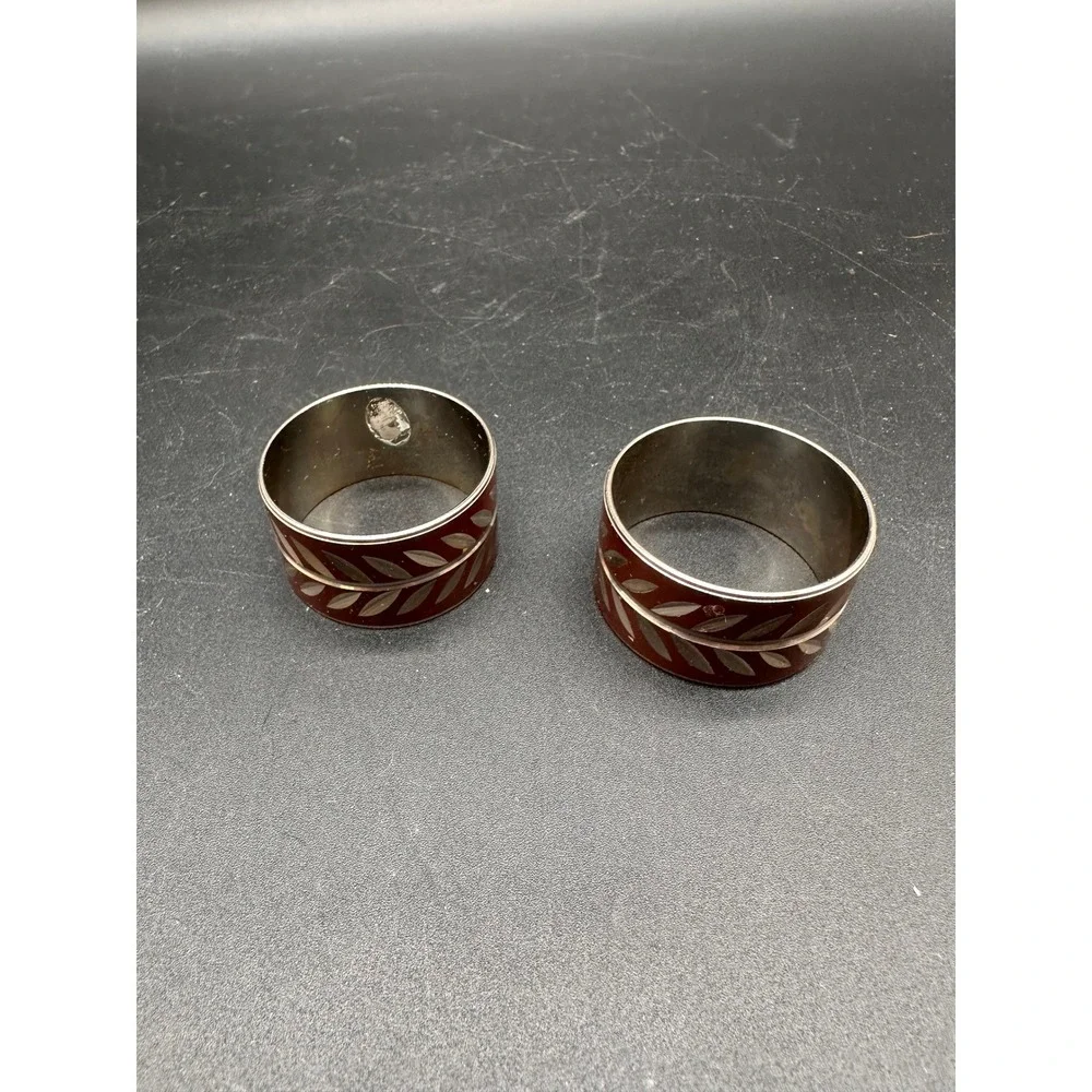 Vintage Enamel Napkin Rings Pair Chocolate Brown Leaf Silver Tone Table Decor